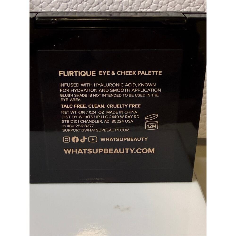 What's Up Beauty Flirtique Eye & Cheek Palette - 6.8g - NEW in box - Picture 5 of 7